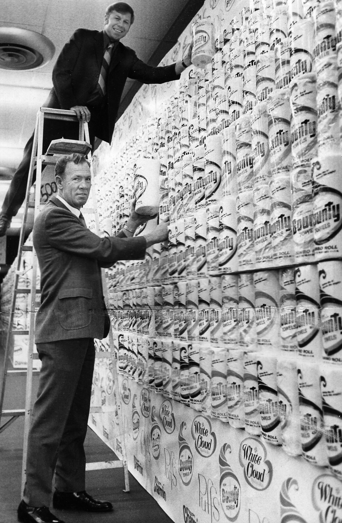 1970-06-03 Kings Market display